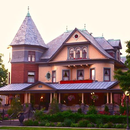 Union Gables (Adults Only) Hotel Саратога Спрингс Екстериор снимка