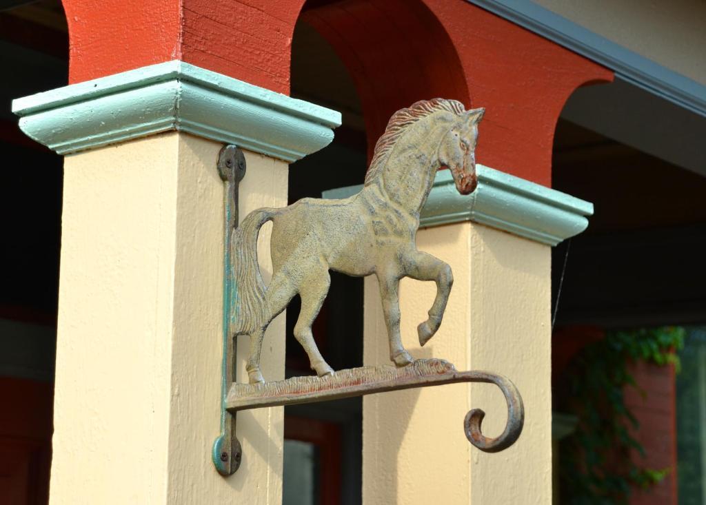 Union Gables (Adults Only) Hotel Саратога Спрингс Екстериор снимка