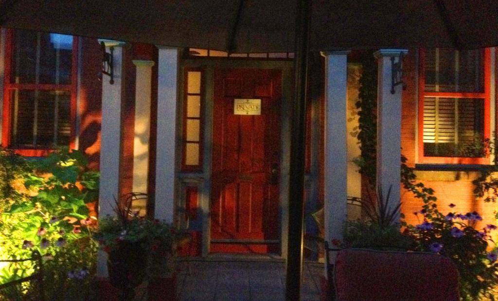 Union Gables (Adults Only) Hotel Саратога Спрингс Екстериор снимка
