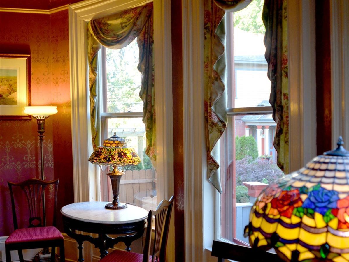 Union Gables (Adults Only) Hotel Саратога Спрингс Екстериор снимка