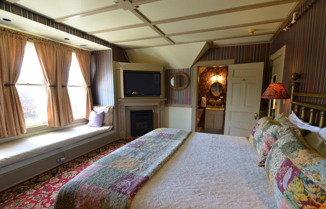 Union Gables (Adults Only) Hotel Саратога Спрингс Стая снимка