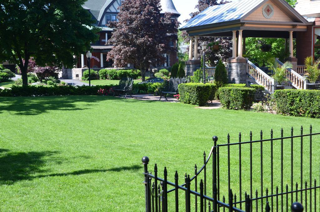Union Gables (Adults Only) Hotel Саратога Спрингс Екстериор снимка